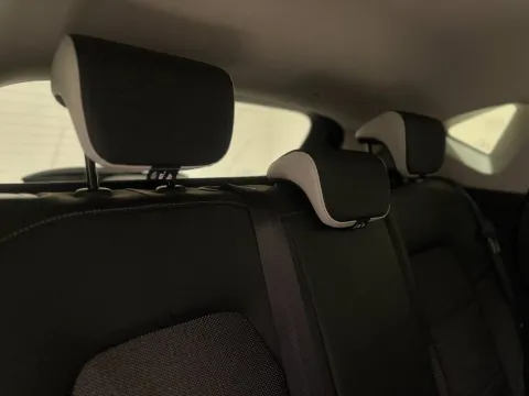 Renault Captur 1.0 tce Techno 90cv - Immagine 26