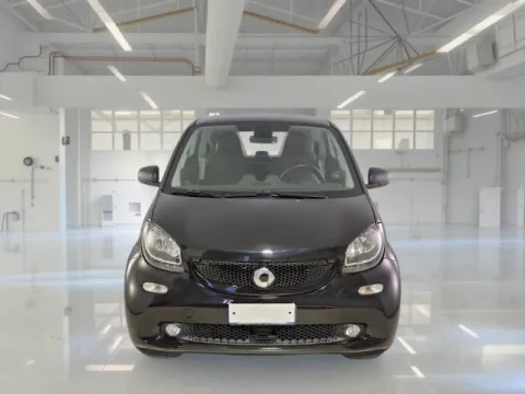 Smart Fortwo 1.0 Passion 71cv twinamic my18 - Immagine 2