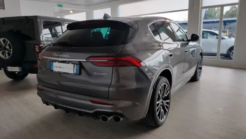 Maserati Grecale 2.0 mhev GT 300cv auto - Immagine 5