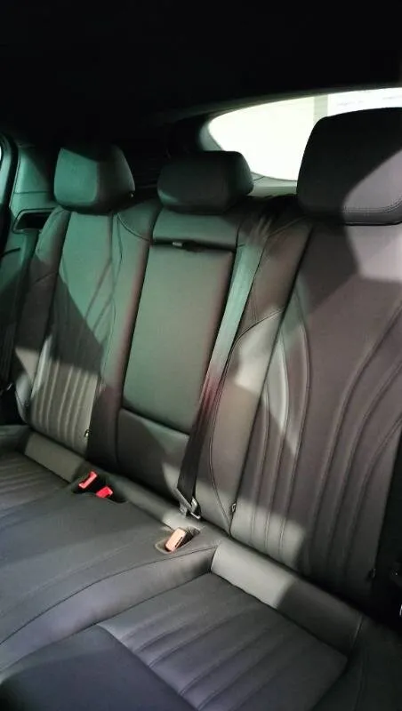 Maserati Grecale 2.0 mhev GT 300cv auto - Immagine 11