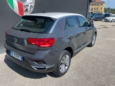 Volkswagen T-Roc 1.0 tsi Style 110cv - Immagine 13
