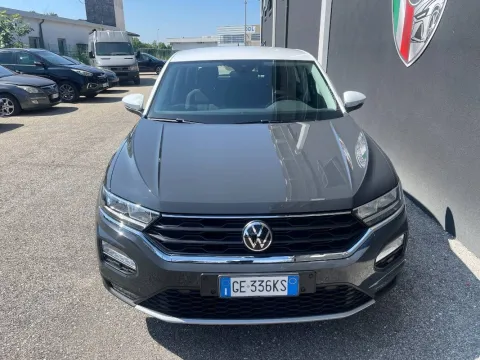 Volkswagen T-Roc 1.0 tsi Style 110cv - Immagine 16