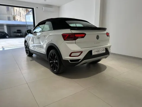 Volkswagen T-Roc Cabriolet 1.0 tsi Style 110cv - Immagine 4