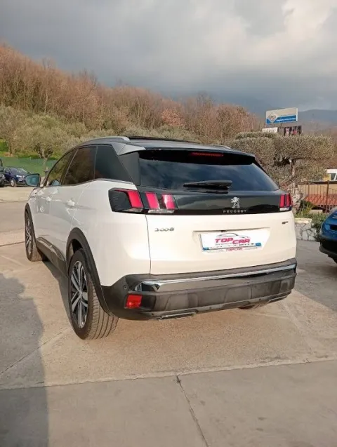 Peugeot 3008 2.0 bluehdi GT s&s 180cv eat6 - Immagine 4