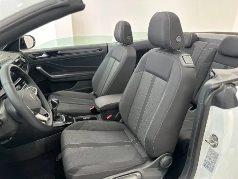 Volkswagen T-Roc Cabriolet 1.0 tsi Style 110cv - Immagine 16