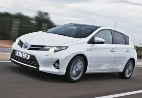 Toyota Auris 5p 1.8h Active eco - Immagine 1
