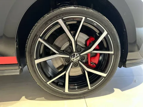 Volkswagen Golf 2.0 tsi GTI 245cv - Immagine 7