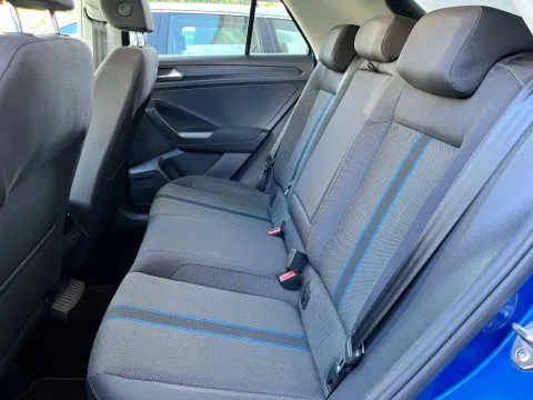 Volkswagen T-Roc 1.6 tdi Style - Immagine 14