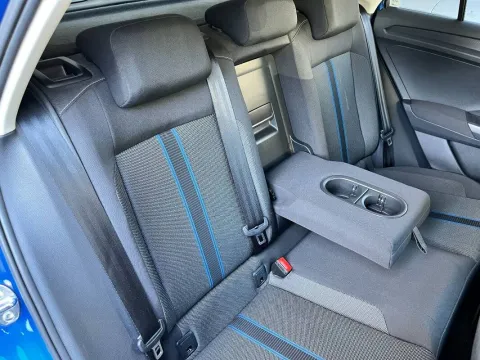Volkswagen T-Roc 1.6 tdi Style - Immagine 15