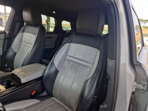 Land Rover Range Rover Evoque 2.0 i4 mhev R-Dynamic HSE awd 200cv auto - Immagine 10