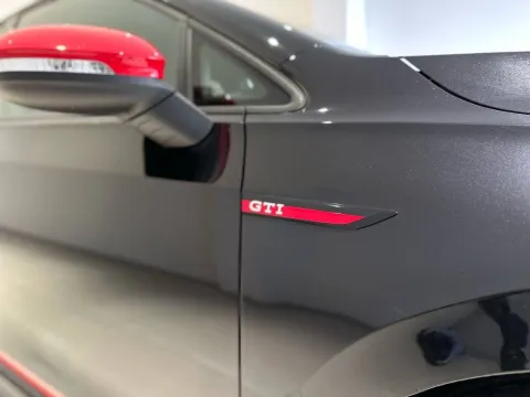 Volkswagen Golf 2.0 tsi GTI 245cv - Immagine 18