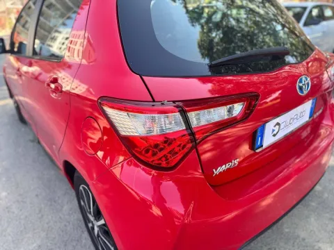 Toyota Yaris 5p 1.5h Active my18 - Immagine 12