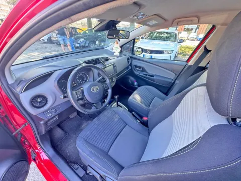 Toyota Yaris 5p 1.5h Active my18 - Immagine 14