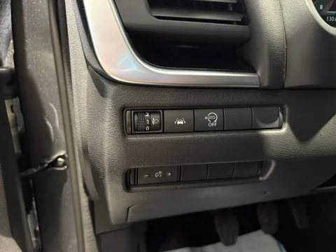 Nissan Qashqai 1.3 mhev N-Connecta 2wd 140cv - Immagine 22