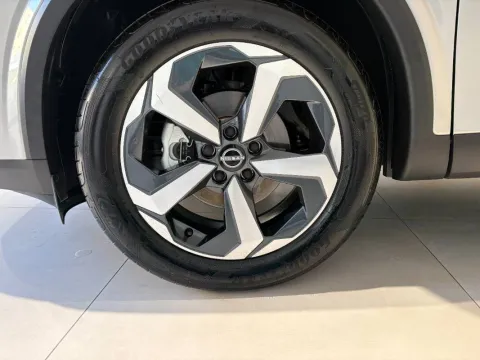 Nissan Qashqai 1.3 mhev N-Connecta 2wd 140cv - Immagine 9