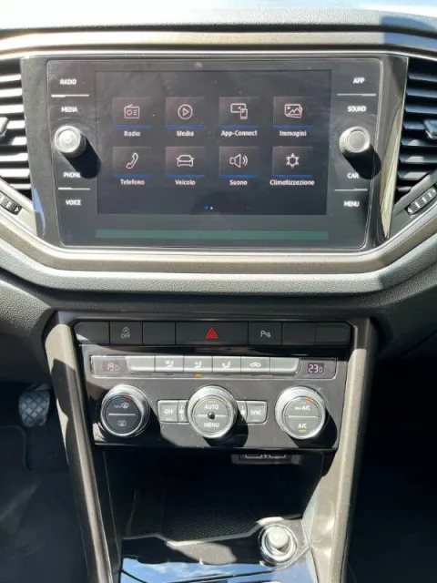 Volkswagen T-Roc 2.0 tdi Style 4motion - Immagine 18