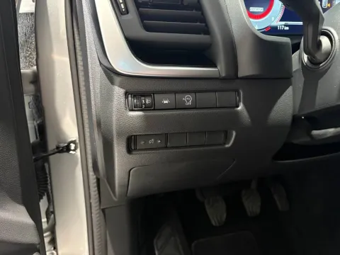 Nissan Qashqai 1.3 mhev N-Connecta 2wd 140cv - Immagine 15
