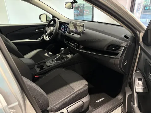 Nissan Qashqai 1.3 mhev N-Connecta 2wd 140cv - Immagine 16