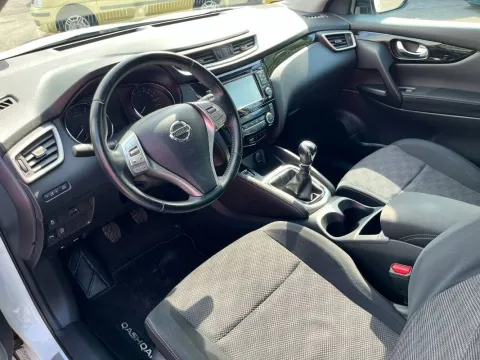 Nissan Qashqai 1.2 dig-t Acenta 115cv - Immagine 10
