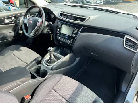 Nissan Qashqai 1.2 dig-t Acenta 115cv - Immagine 12