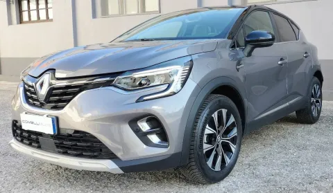 Renault Captur 1.0 tce Techno 90cv - Immagine 2