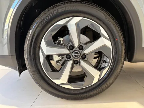 Nissan Qashqai 1.3 mhev N-Connecta 2wd 158cv xtronic - Immagine 5