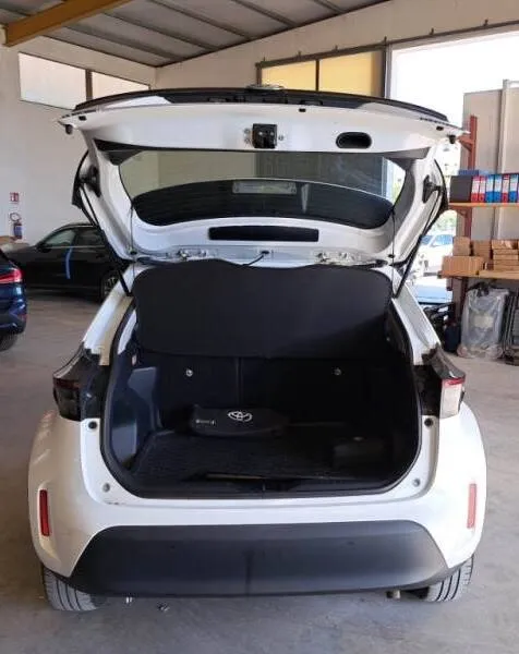 Toyota Yaris Cross 1.5h Business fwd 116cv e-cvt - Immagine 5