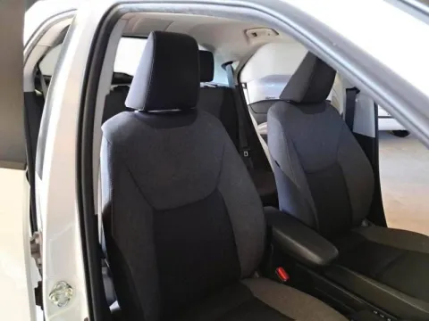 Toyota Yaris Cross 1.5h Business fwd 116cv e-cvt - Immagine 11