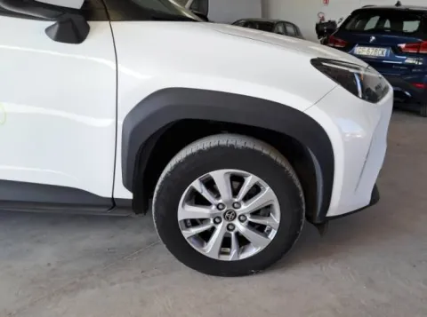 Toyota Yaris Cross 1.5h Business fwd 116cv e-cvt - Immagine 13