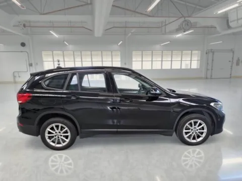 BMW X1 sdrive18d Business Advantage auto - Immagine 5