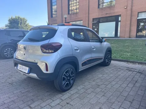 Dacia Spring Comfort Plus Electric 45 - Immagine 4