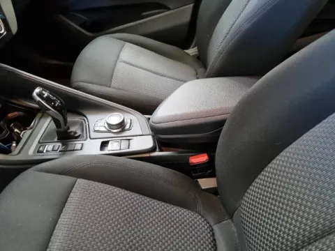 BMW X1 sdrive18d Business Advantage auto - Immagine 10