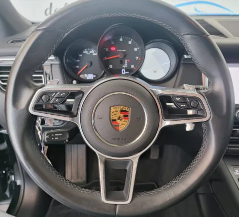 Porsche Macan 2.0 245cv pdk - Immagine 9
