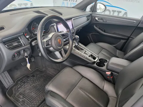 Porsche Macan 2.0 245cv pdk - Immagine 12