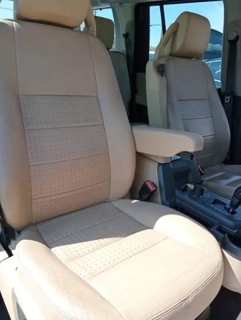 Land Rover Discovery 2.7 tdV6 SE - Immagine 10