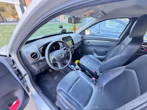Dacia Spring Comfort Plus Electric 45 - Immagine 12