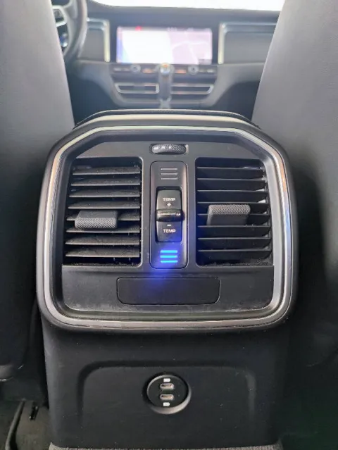 Porsche Macan 2.0 245cv pdk - Immagine 22