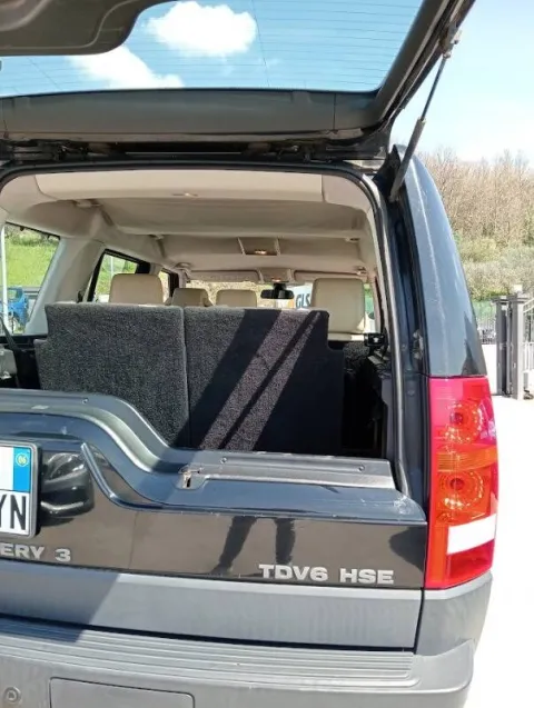 Land Rover Discovery 2.7 tdV6 SE - Immagine 18