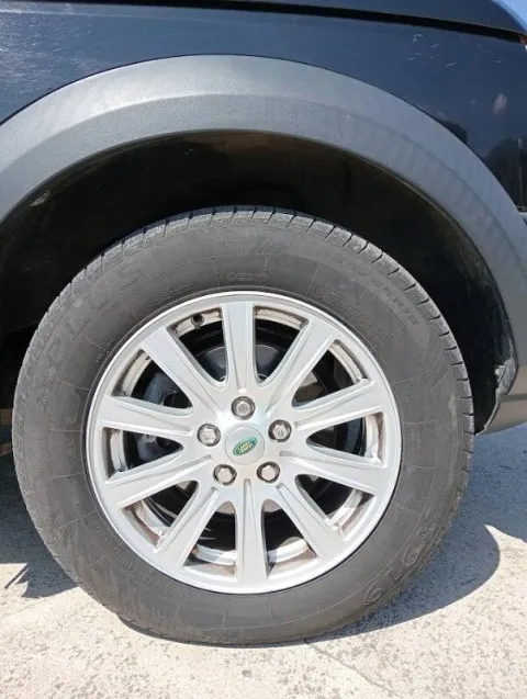 Land Rover Discovery 2.7 tdV6 SE - Immagine 22