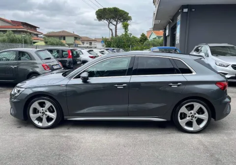 Audi A3 Sportback 35 2.0 tdi S line Edition s-tronic - Immagine 2
