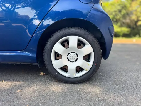 Toyota Aygo 5p 1.0 Deep Ocean Connect m-mt - Immagine 9
