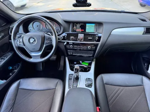BMW X4 xdrive30dA xLine - Immagine 17
