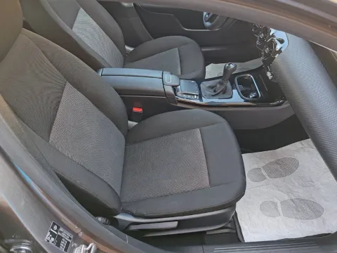 Mercedes A 200 d Executive - Immagine 11