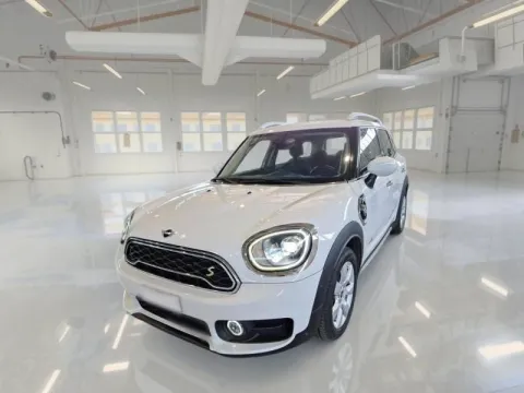 Mini Mini Countryman 1.5 Cooper SE Business all4 auto - Immagine 1