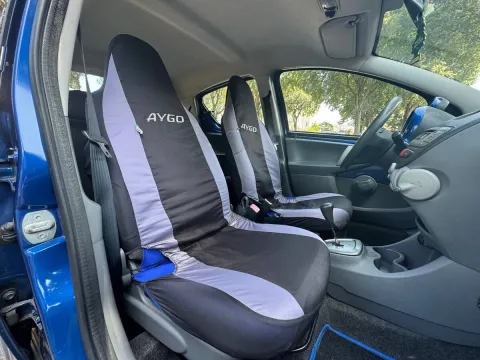 Toyota Aygo 5p 1.0 Deep Ocean Connect m-mt - Immagine 26