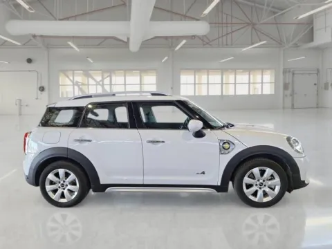 Mini Mini Countryman 1.5 Cooper SE Business all4 auto - Immagine 6
