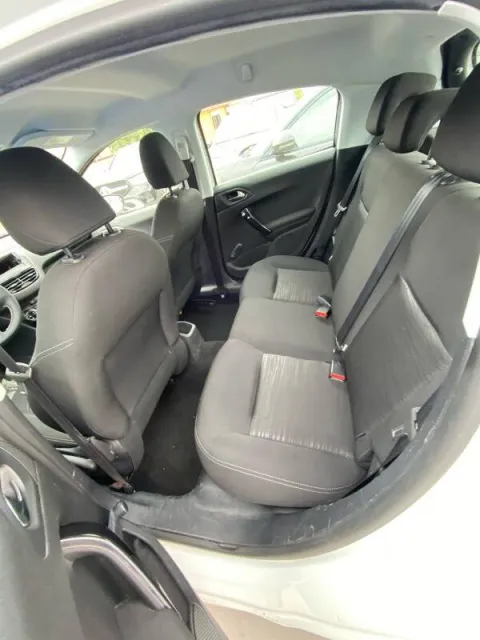 Peugeot 208 5p 1.0 puretech (vti) 12v Active - Immagine 8