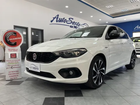Fiat Tipo 5p 1.6 mjt S-Design s&s 120cv my20 - Immagine 2