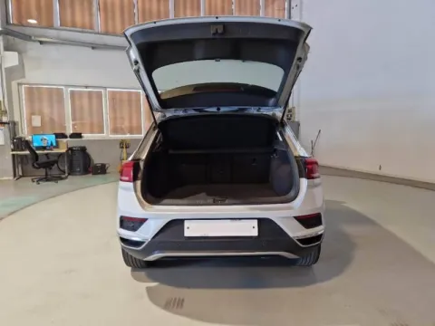 Volkswagen T-Roc 1.6 tdi Business - Immagine 4