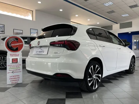 Fiat Tipo 5p 1.6 mjt S-Design s&s 120cv my20 - Immagine 4